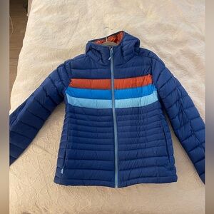 Cotopaxi women’s size M Fuego hooded down jacket in Pacific Stripes. NWOT